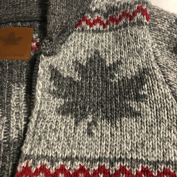 Canadiana Knit Sweater - Picture 5 of 17